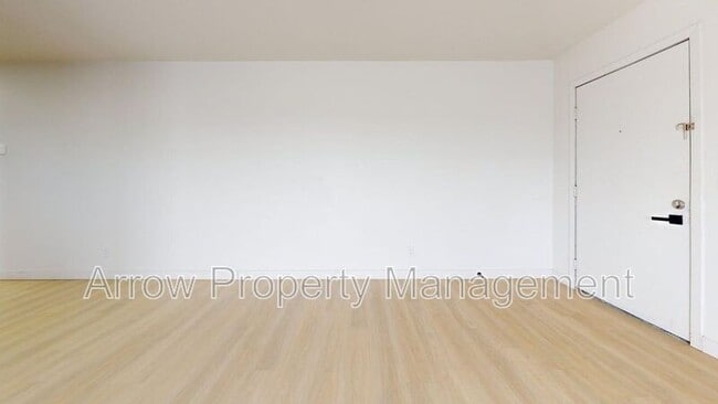 Photo - 201 E Arbor Ave