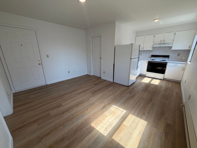 Lincoln Manor Apartments