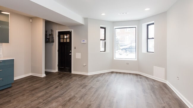 Photo - 2852 N Albany Ave