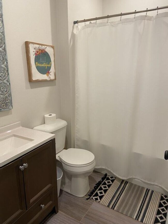 Photo - 2 Bedroom in Downtown Manchester!