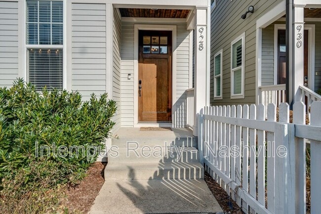 Photo - 928 Southside Pl
