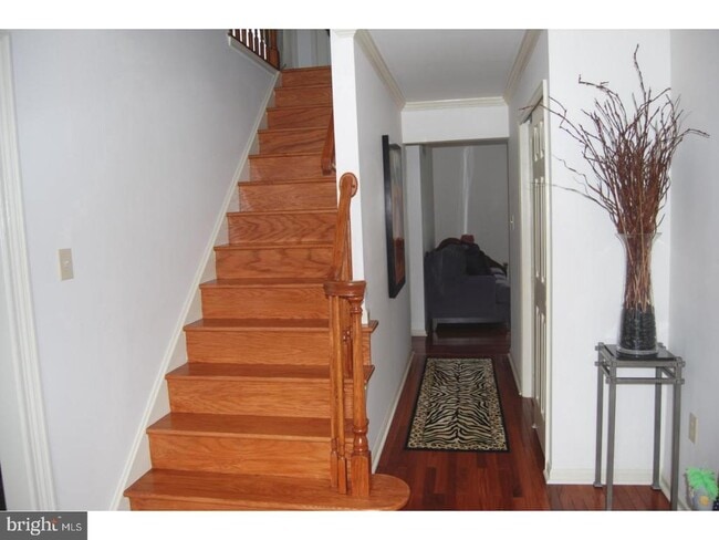 Photo - 5 Fox Chase Ln