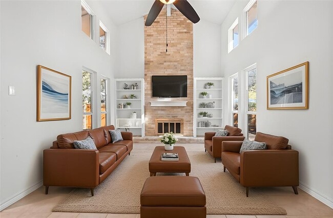 Photo - 4107 Ridgeline Dr
