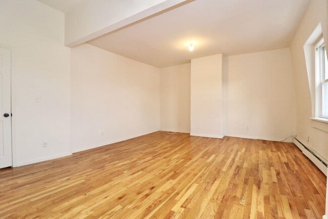 Photo - 209 Ogden Ave. Unit 3