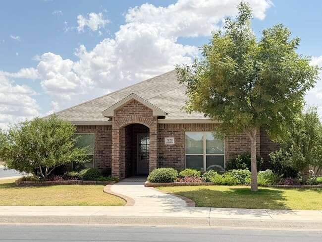 Building Photo - 1322 Solomon Ln