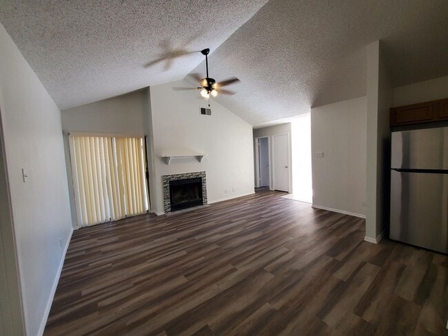 Photo - 124 Whisper Way Unidad Duplex