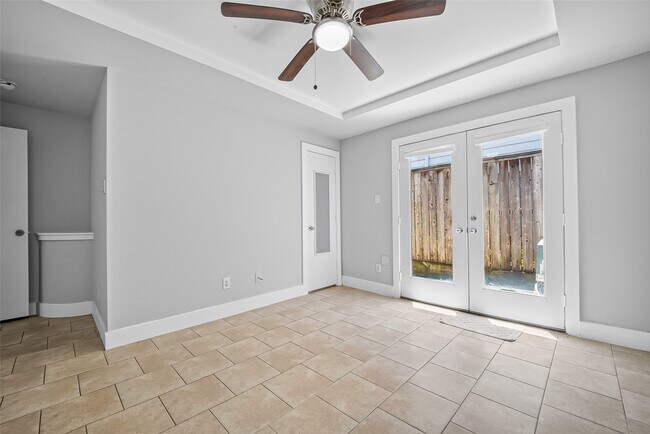 5941 S Loop E Unit 503