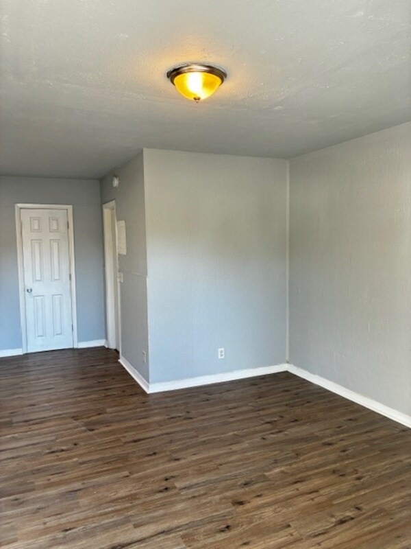 Photo - 2150 Inwood Terrace