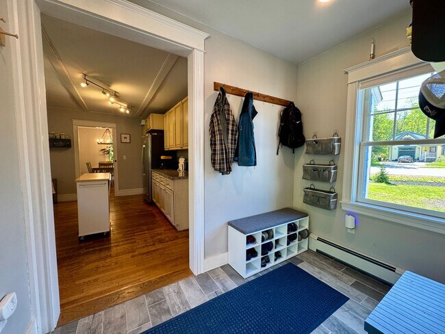 Photo - $3,900 - 3BD/2BA Single Family Home - Falmouth w/ Heated 2-Car Garage, W/D & Large Backyard! Avai...