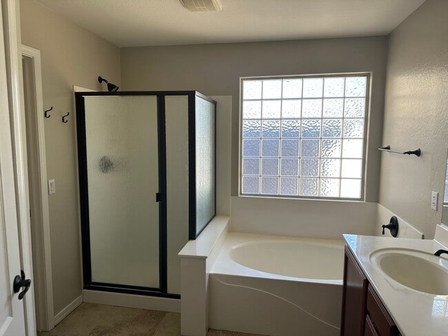 Photo - Skyline Ranch home