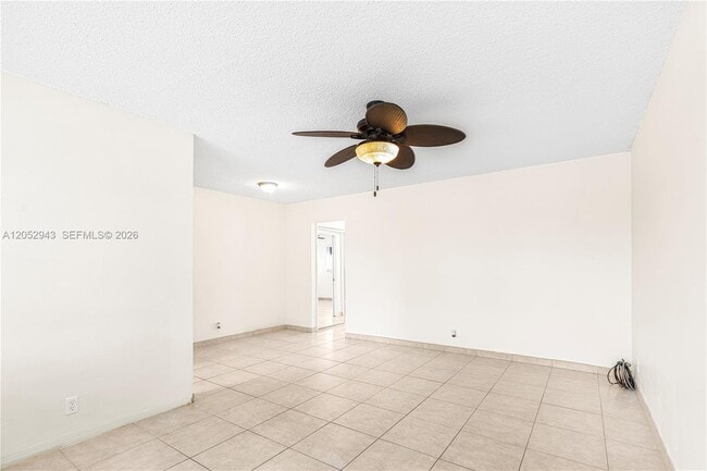 Photo - 201 NE 14th Ave Unit 8C