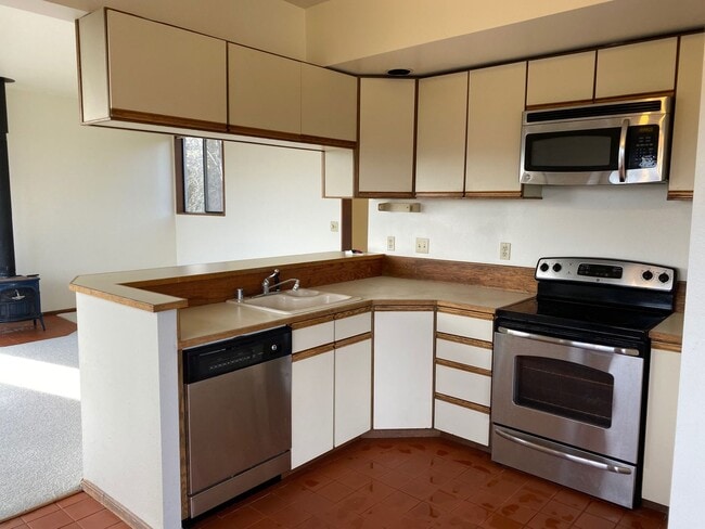 2322 E Ward St Unit # 1