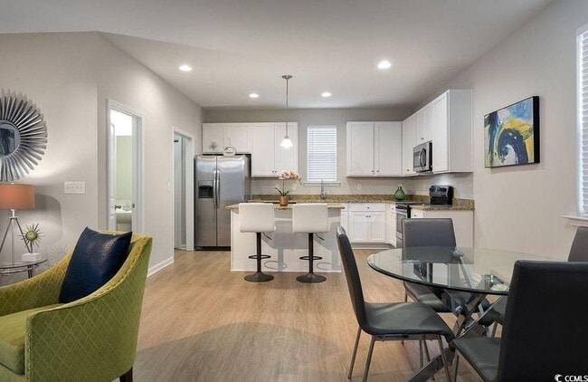 Building Photo - 505 Silver Gaff Ct