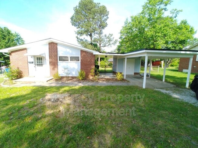 Building Photo - 727 Oakgrove Dr Rental