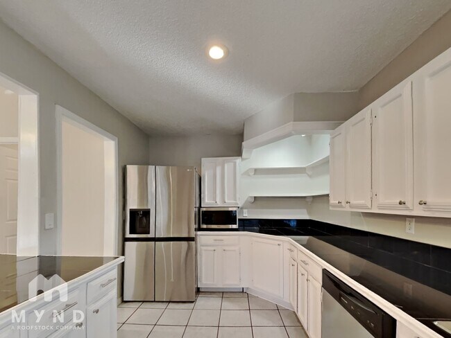 Photo - 9150 Park Trail