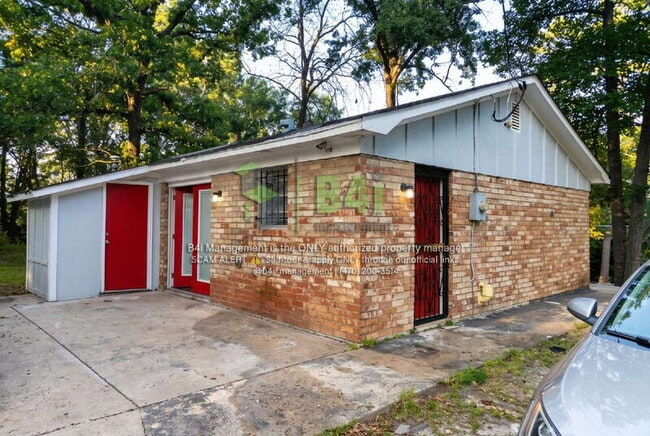 Photo - 3025 Sprucewood Dr