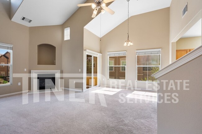 Photo - 5350 Dunlay Dr Unit #914