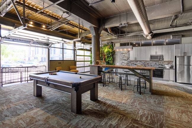 Photo - Crane Factory Flats