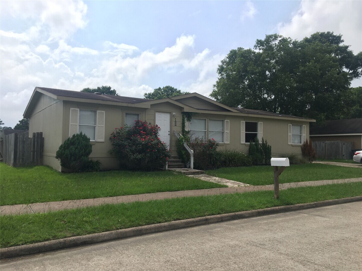 Photo - 11939 Greenrock Ln