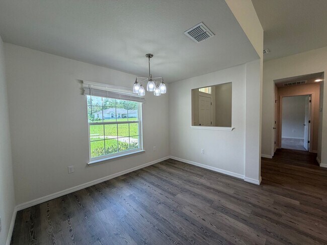 Photo - Desirable SW Ocala Neighborhood 3/2/2 **MUST SEE**