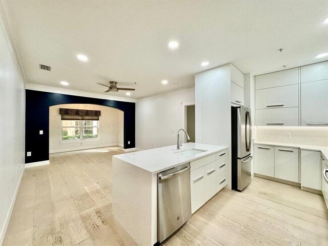 Photo - 4207 S Dale Mabry Hwy Unidad 5110