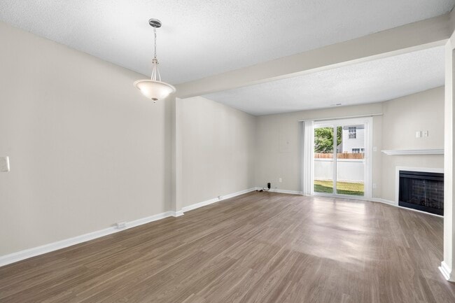 Photo - Doria Apartments