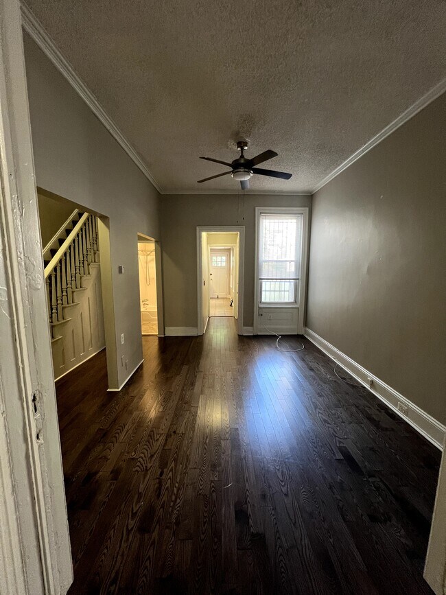 Photo - 4059 Sansom St