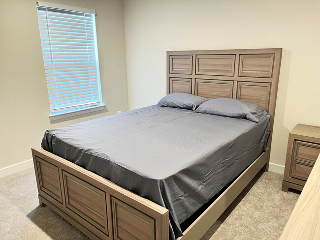Photo - 6147 Dock St Townhome