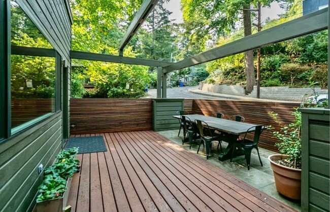 Photo - 3108 SW Bennington Dr