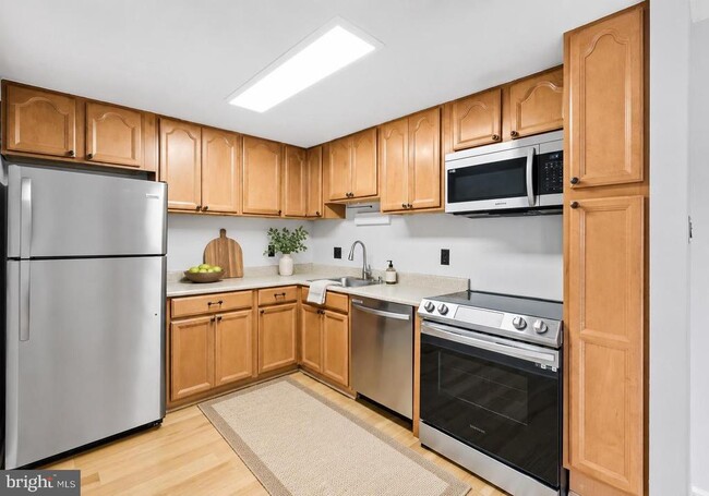 Photo - 6300 Stevenson Ave Unit 1015