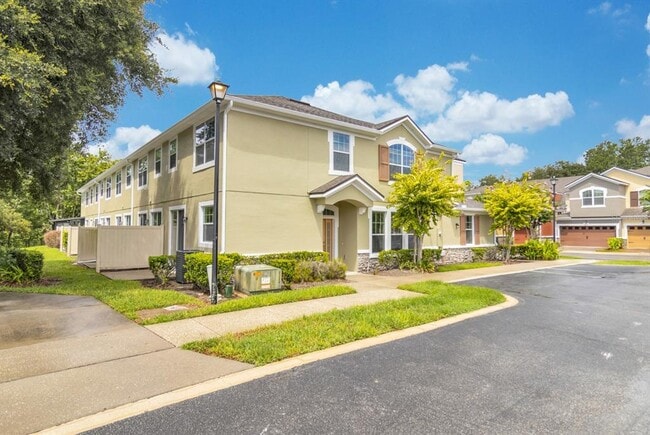 Photo - 1041 Laurel Ridge Ln