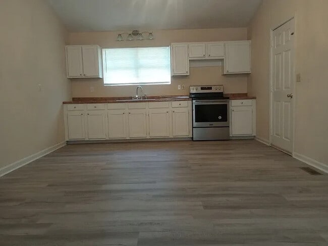 Photo - 3 Bedroom 2 Bathroom