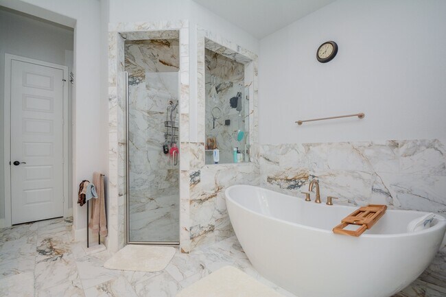 Building Photo - 11947 Gramina Way