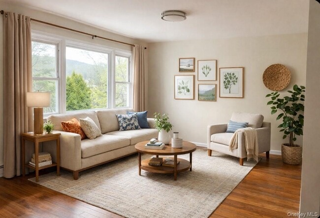 Photo - 112 Montrose Dr