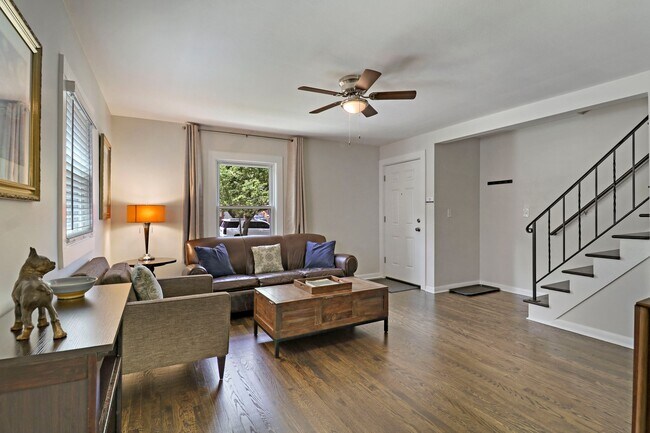 Photo - 2317 Western Ave Unit 2317