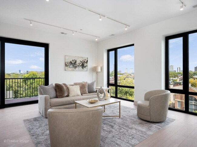 Photo - 3202 N Racine Ave Unit 206