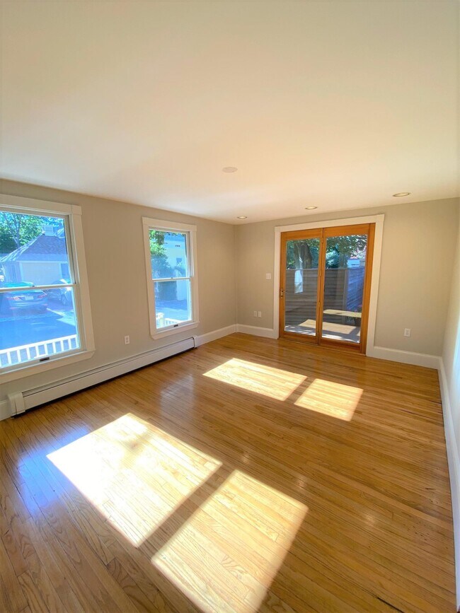 Photo - 259 Mount Auburn St