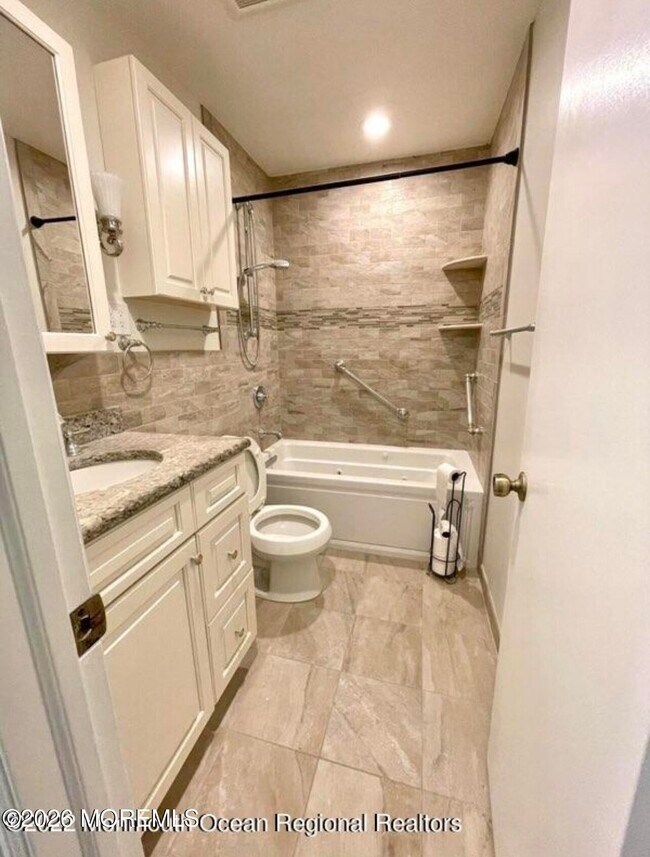 Photo - 6 Teabury Ln