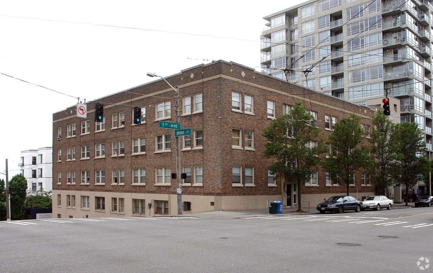 Bremer Apartments - Bremer Apartments