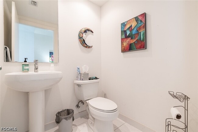 Photo - 3000 Oasis Grand Blvd Unit 801