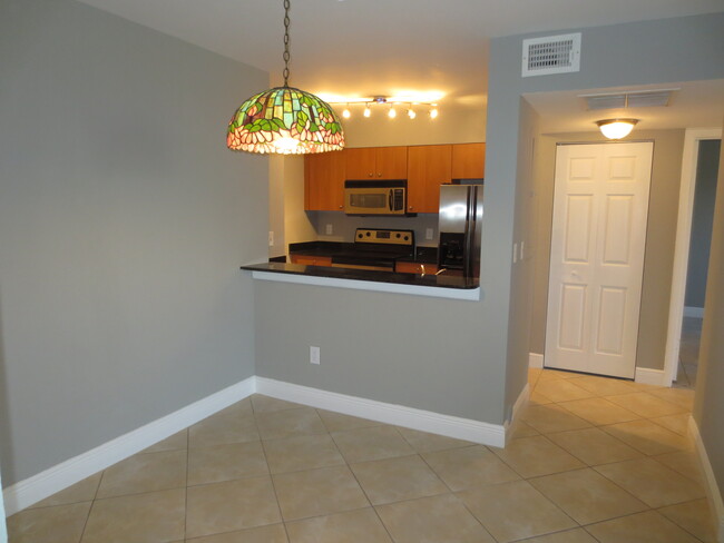 Photo - 2881 N Oakland Forest Dr Condo Unit 113