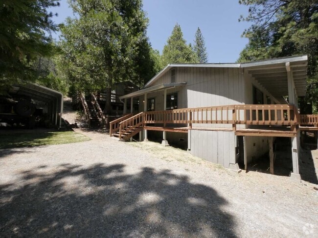 Building Photo - 1601 Lily Valley Way Rental
