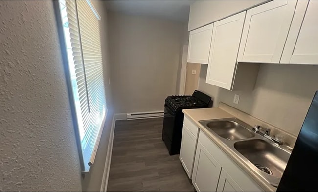 Photo - 1222 E Thompson Rd