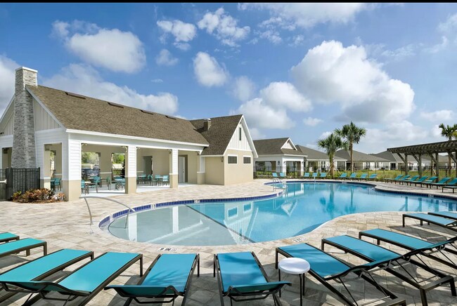 Photo - 13089 Oak Hill Way