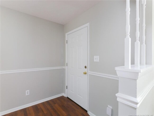 Photo - 6714 Seaford Dr