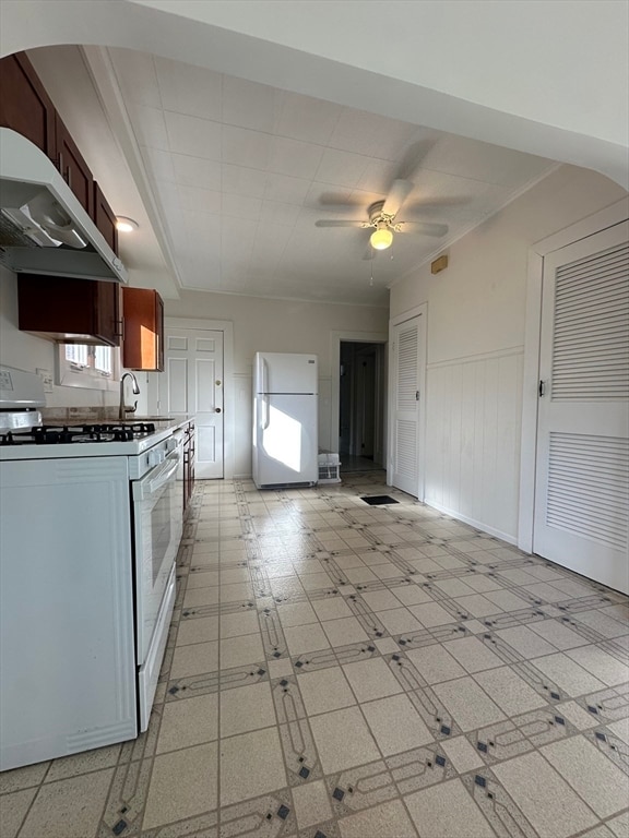 Photo - 39 Thorndike St Unit 1