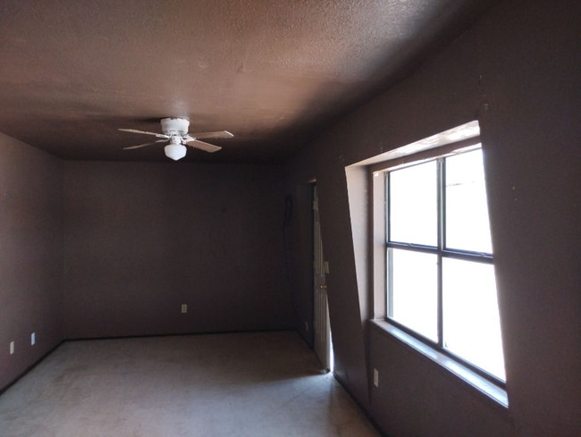 Photo - 902 Cynthia St Unit 53