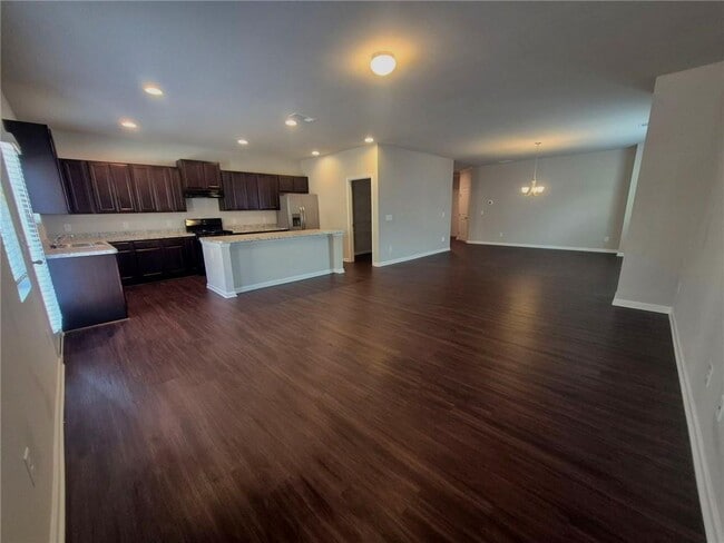 Photo - 85 Pointe Pl