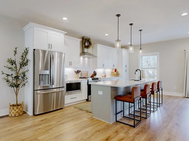 Photo - 206 Charlotte Everly Cir