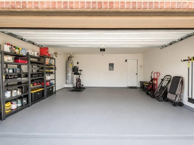 Photo - 313 Briar Park Dr
